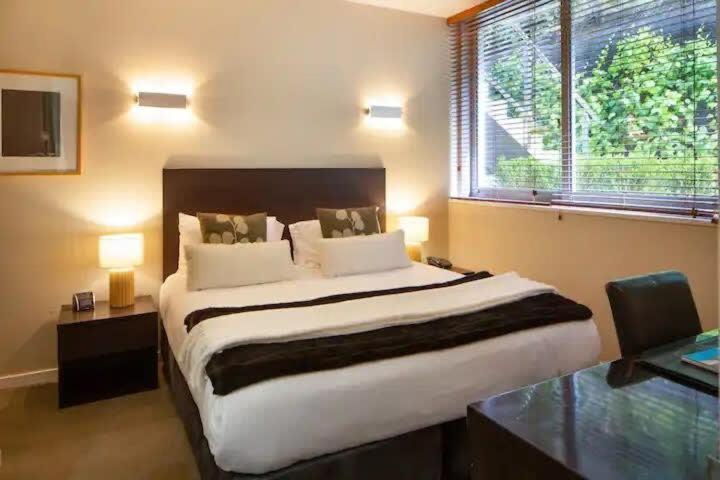 Stunning 1 Bedroom Studio Apartment Queenstown Kültér fotó